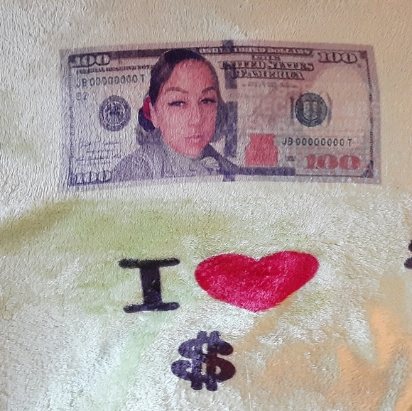 Custom blankets - Picture 2 of 3